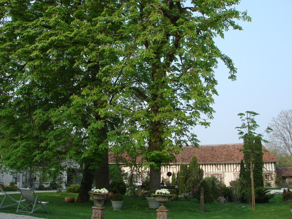 Domaine De La Creuse Bed and Breakfast Moussey  Exteriör bild
